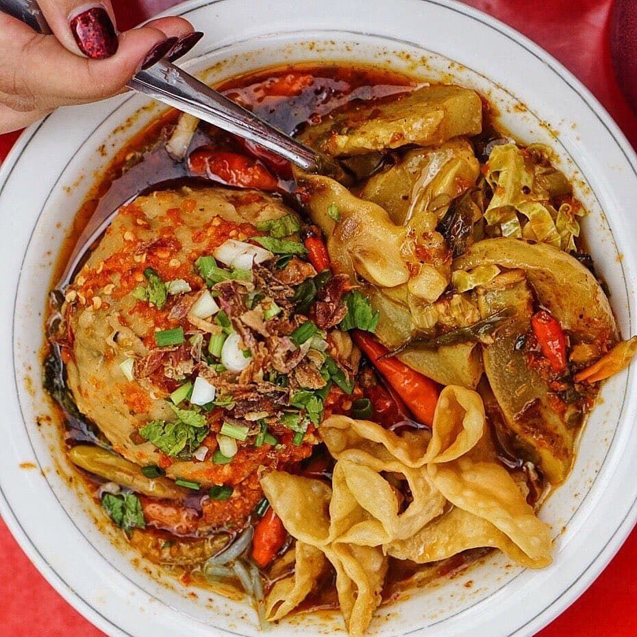 rental motor surabaya rentalmotorsurabaya-bakso-bringas