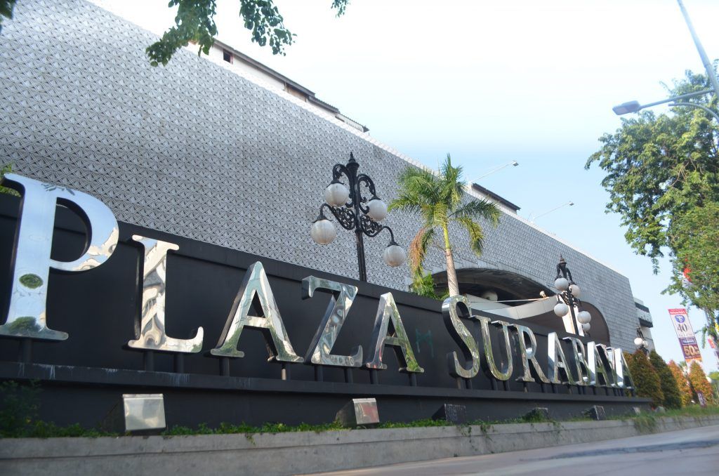 rental motor surabaya rental motor surabaya-plaza surabaya