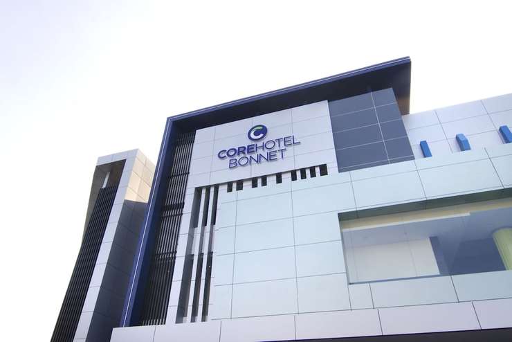core hotel bonnet surabaya