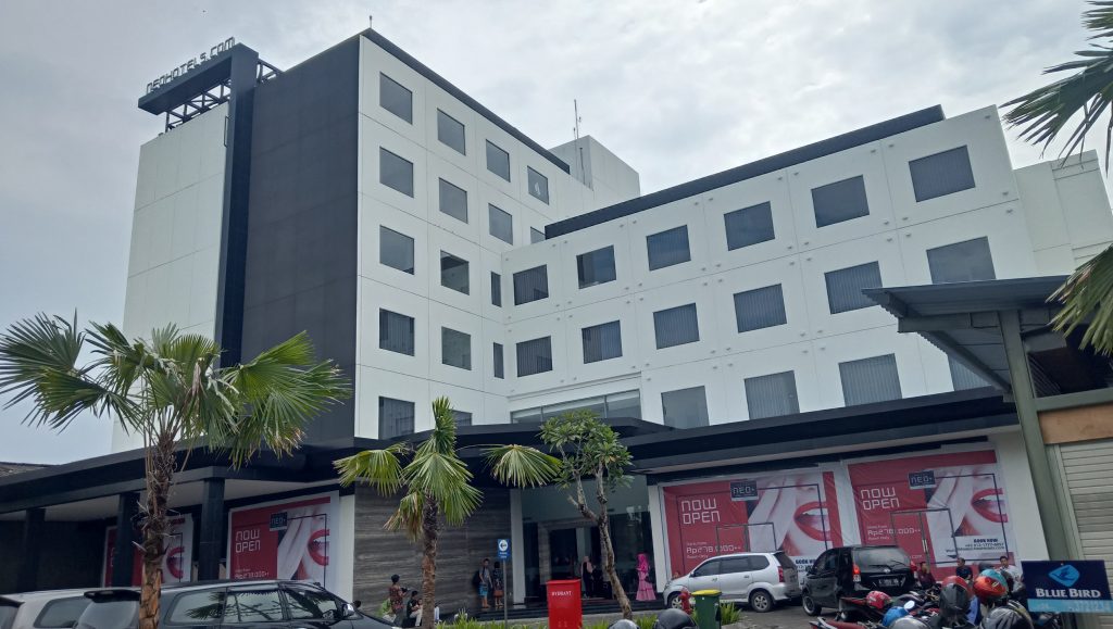 rental motor surabaya